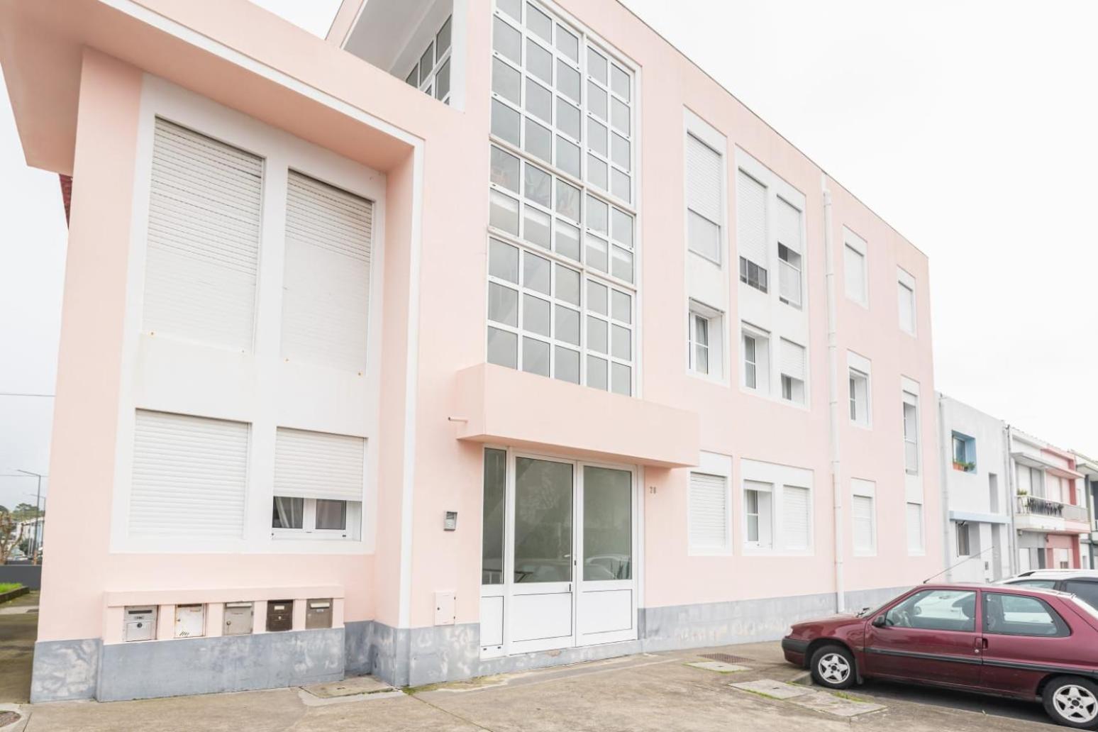 Family Friendly Azorean Apartment Ponta Delgada Eksteriør bilde